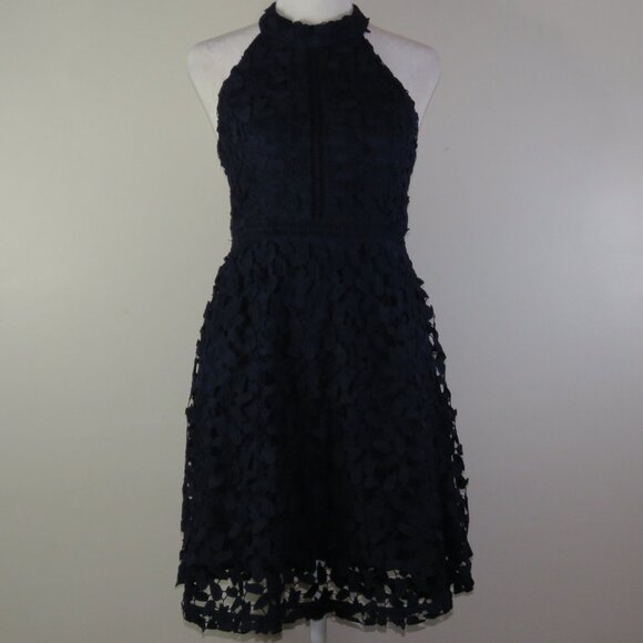 Bardot Women's Navy-Blue Halter Formal Dress & Leaf Lace Overlay Size 16 (C1595) - Picture 2 of 7